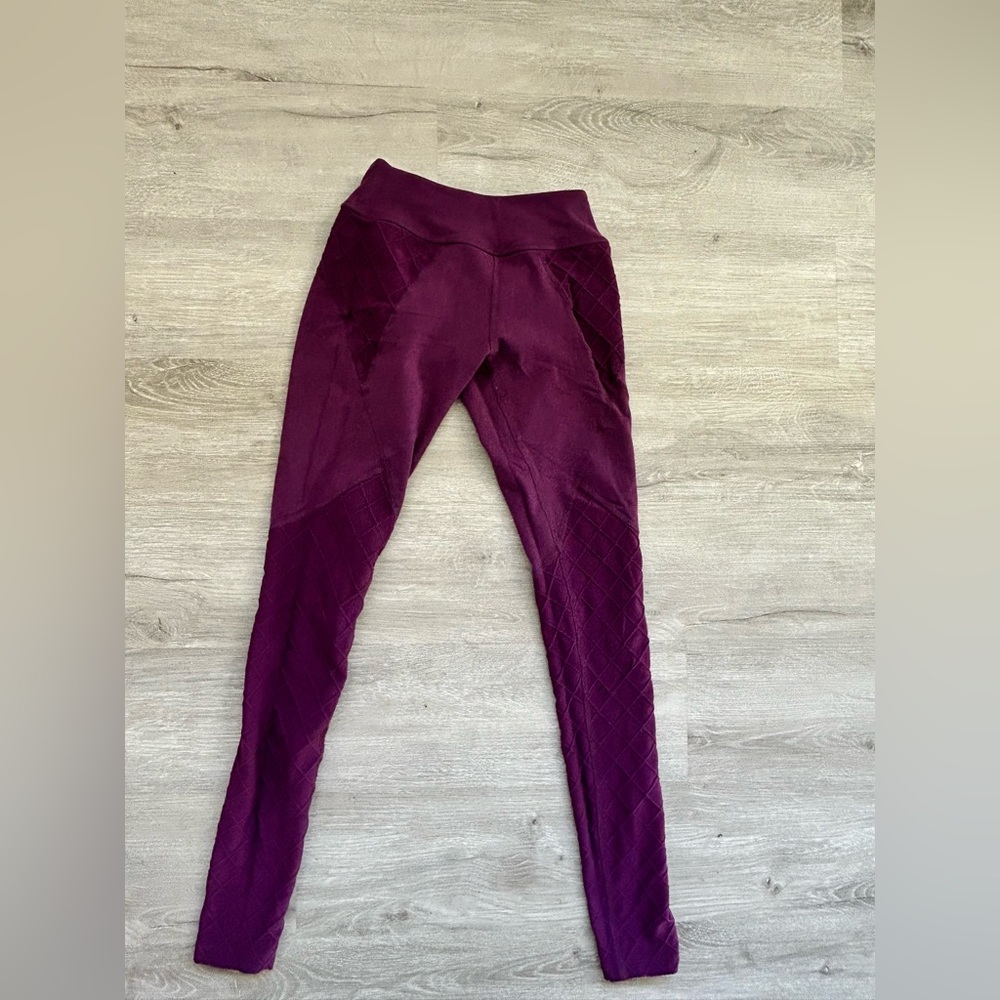 Beyond Yoga purple yoga pants XS